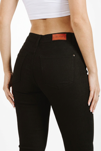 The Noir Jean