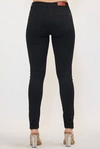 The Noir Jean