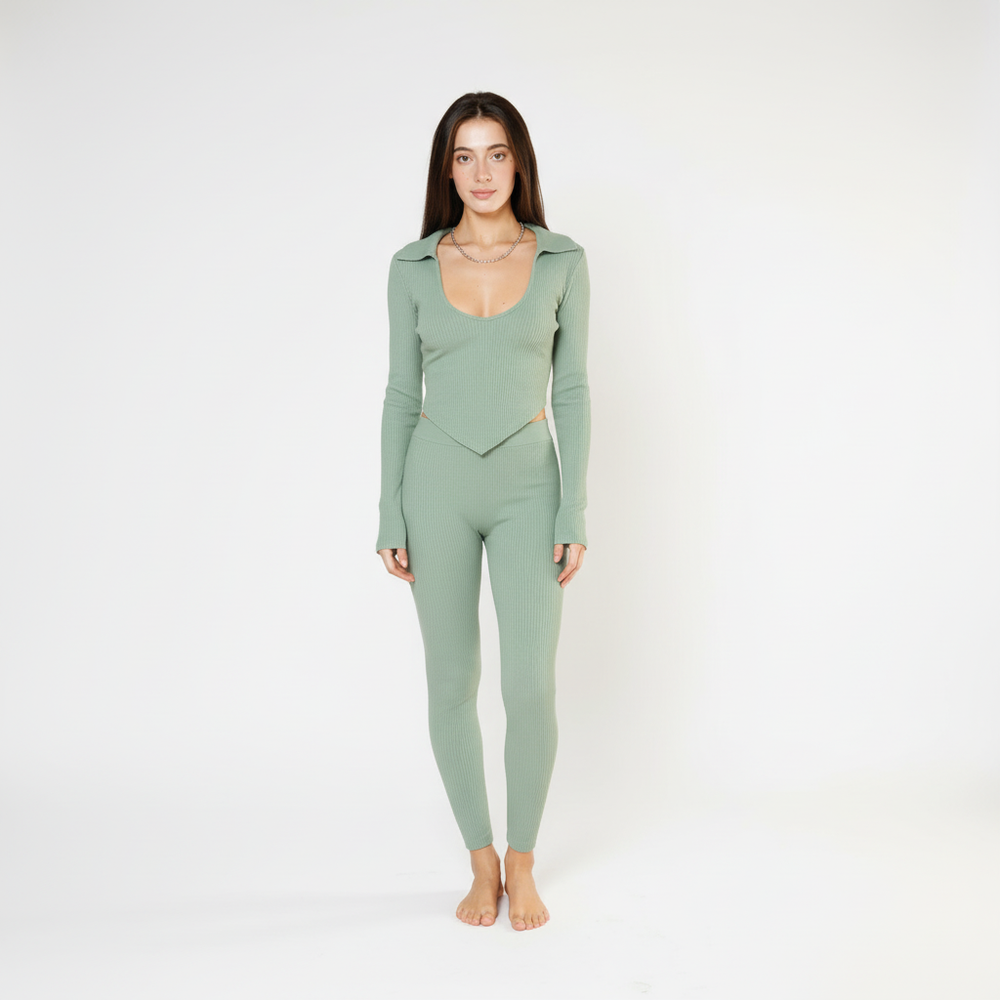 The Ribbed Collar Pant Set